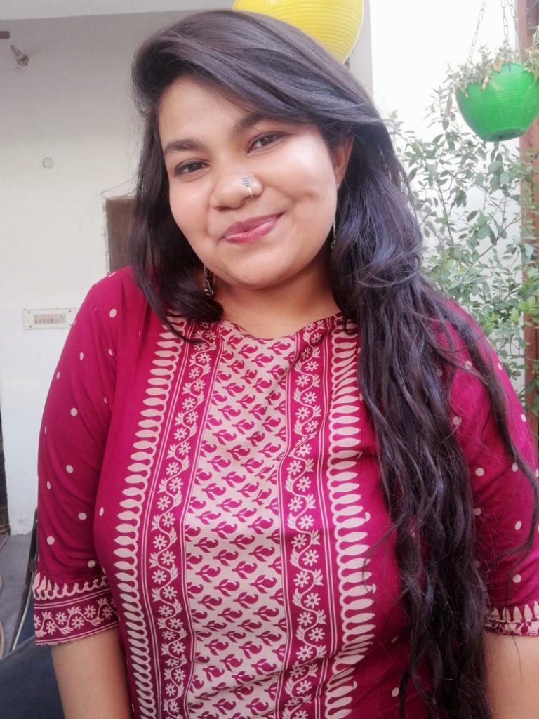 Portrait of Almas sharing her menstruation story in India