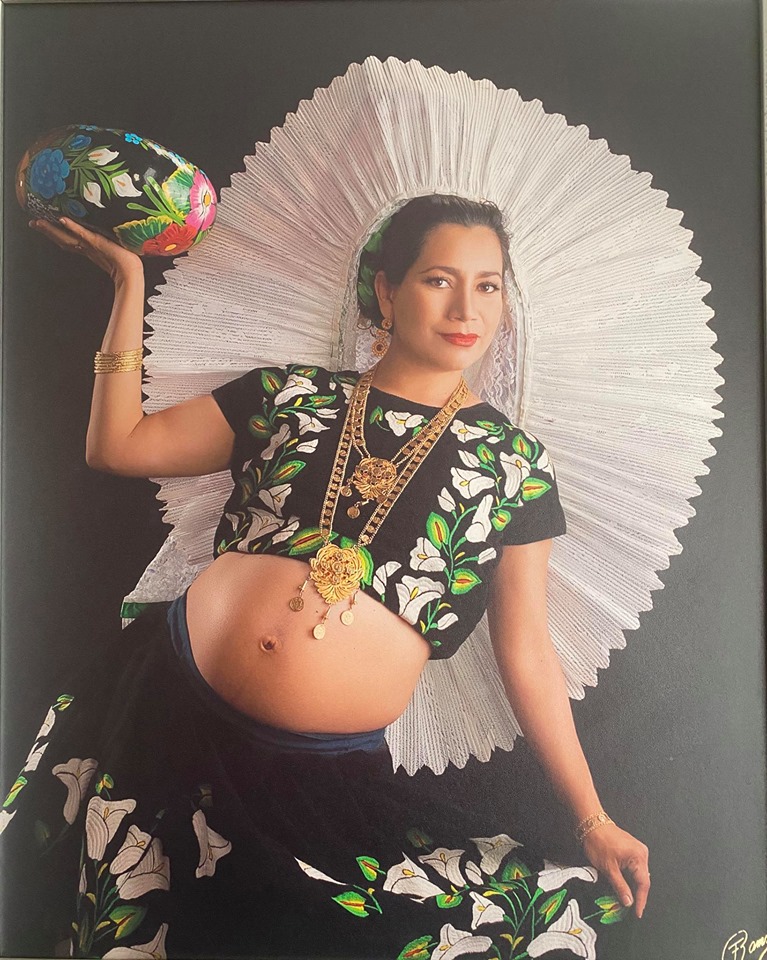 Mari Silvia during one of her harmonious pregnancies