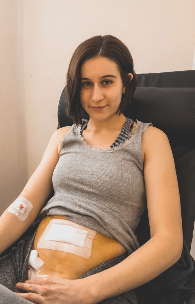 Lea talking about daily pain after diagnosis